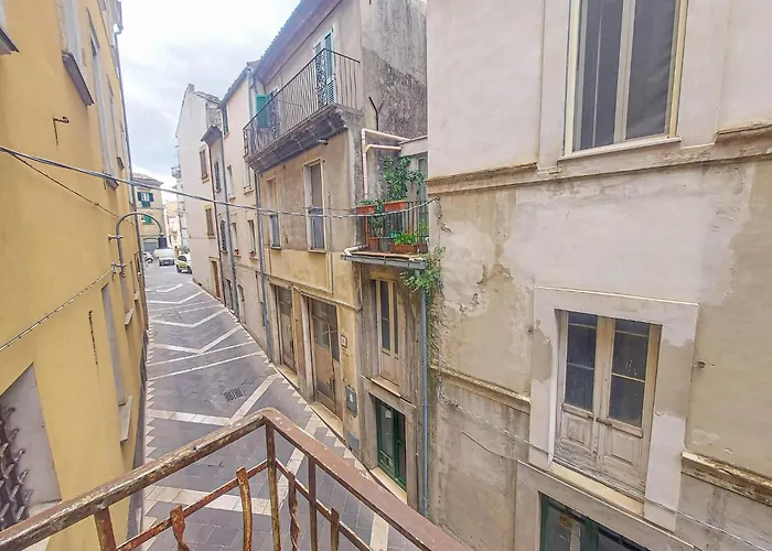 La Casa Del Teatro アテッサ